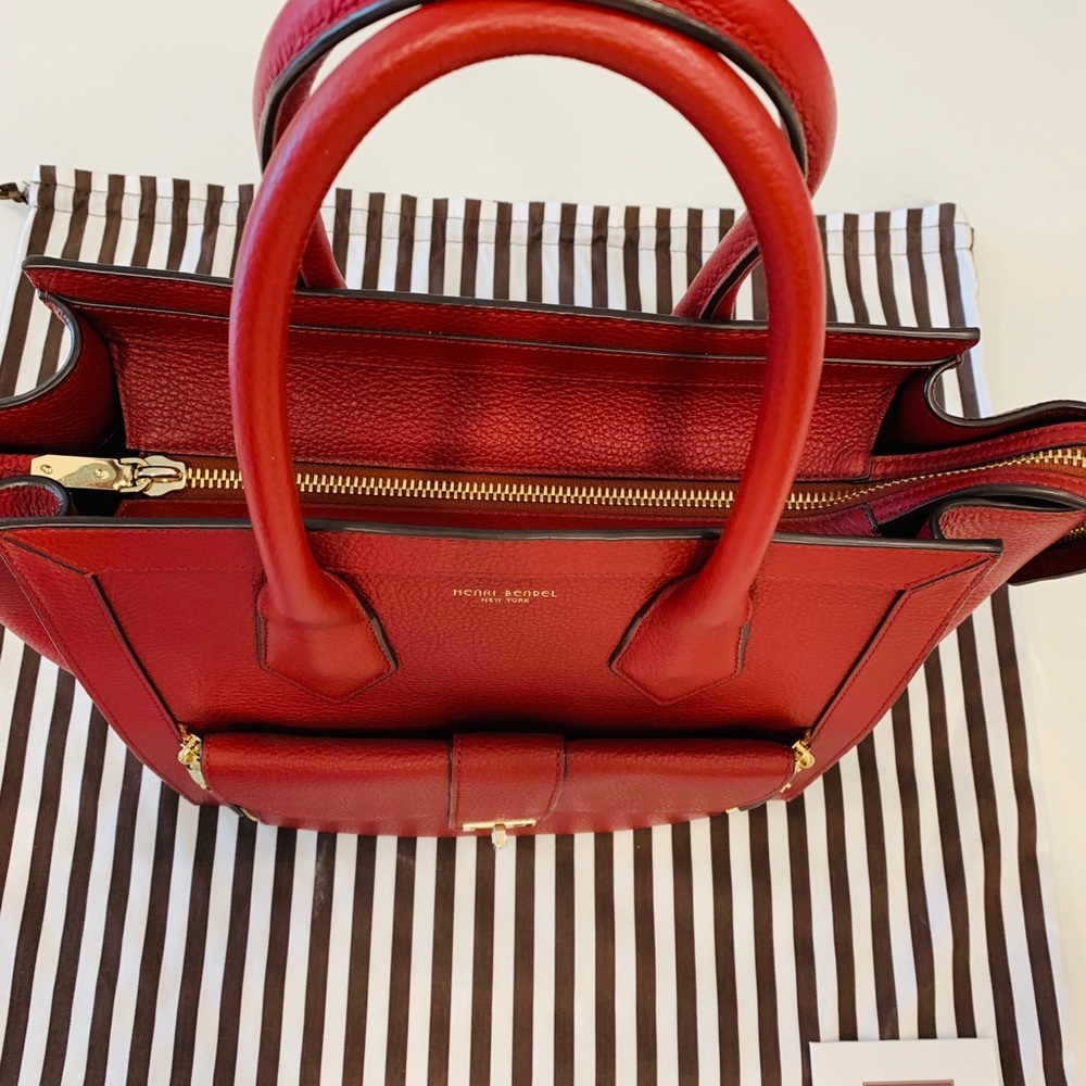 Henri Bendel Rivington Tote - Picture 2 of 7